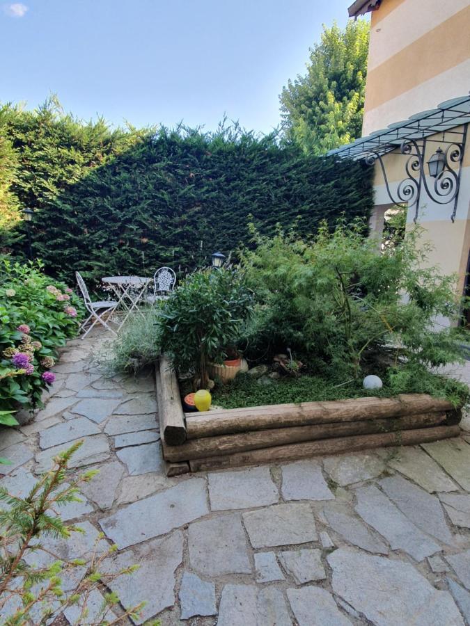 Casa Del Bosco Apartment Busca Luaran gambar