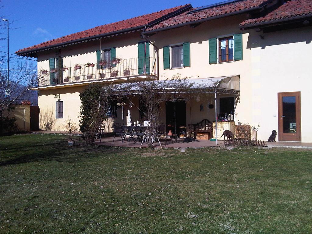 Casa Del Bosco Apartment Busca Luaran gambar