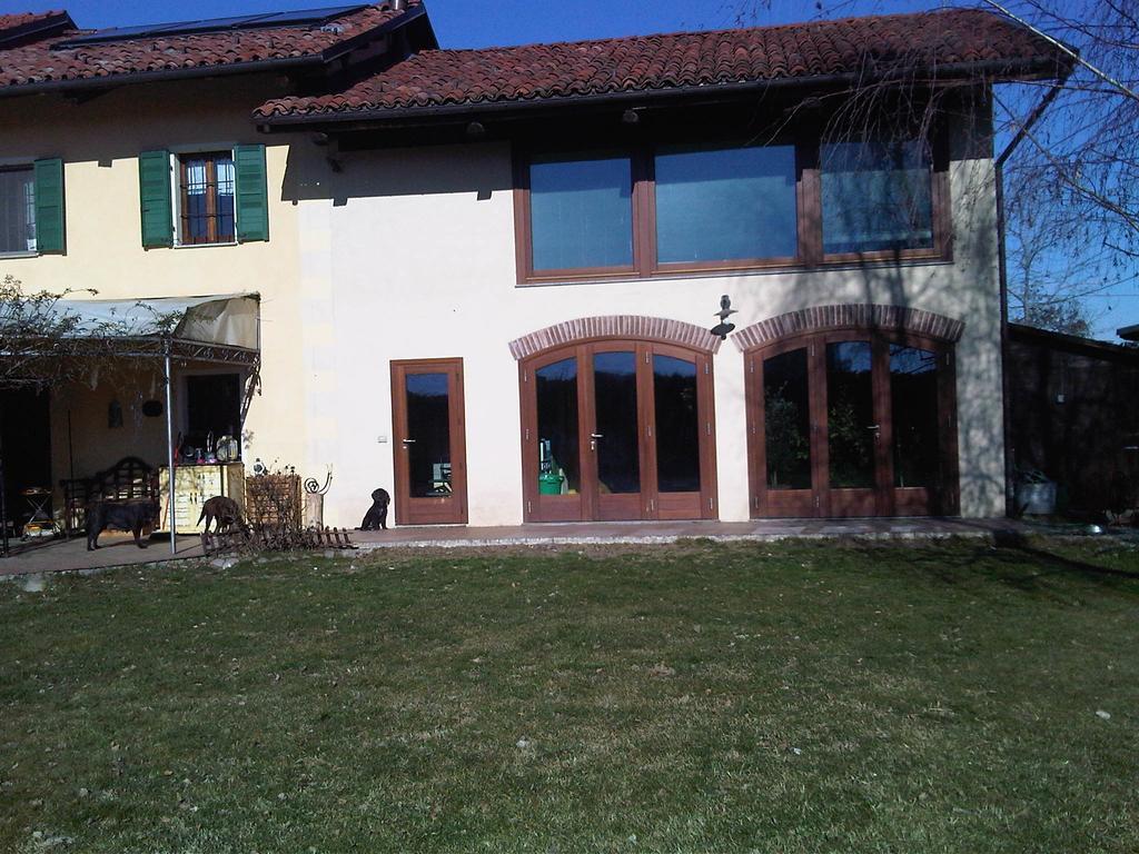 Casa Del Bosco Apartment Busca Luaran gambar
