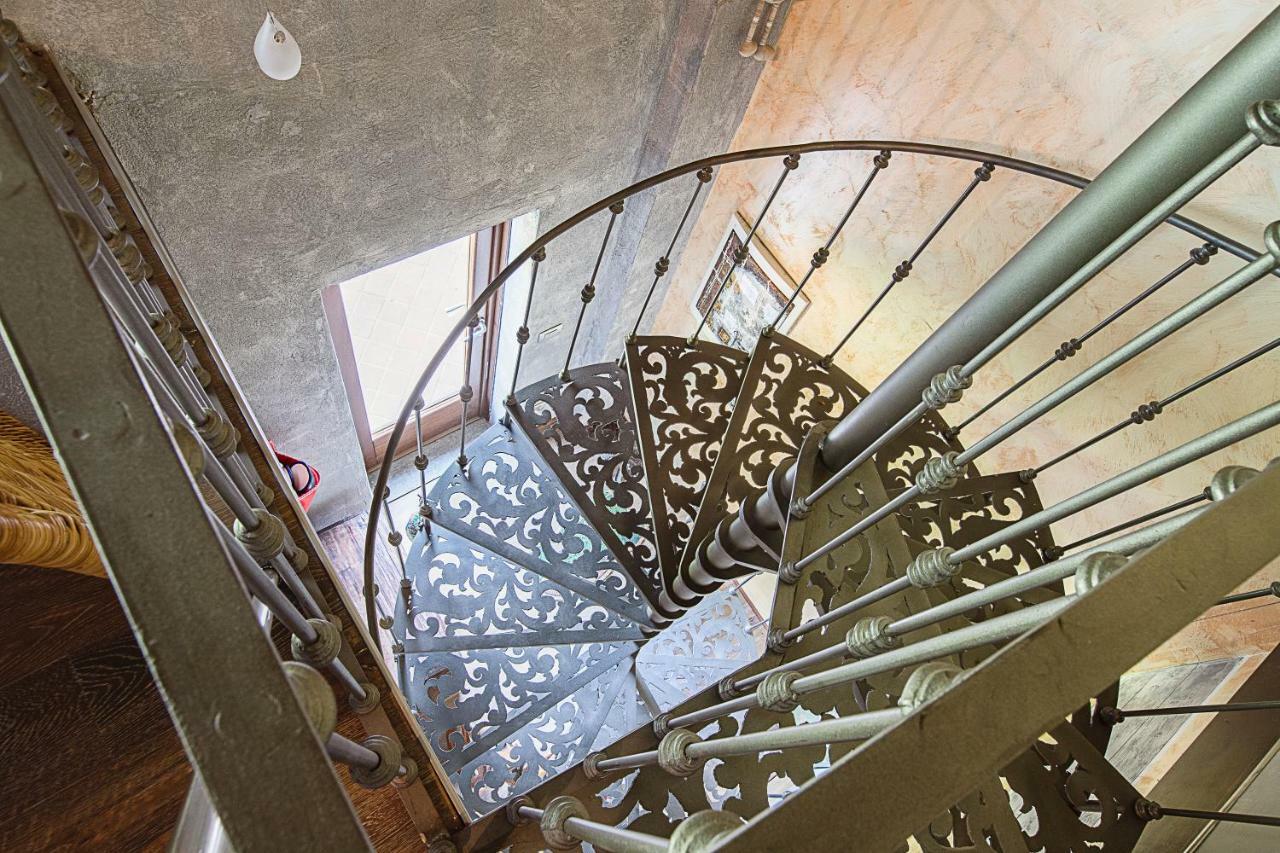 Casa Del Bosco Apartment Busca Luaran gambar